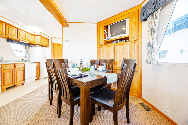 Houseboat Vacation Rental, La Grange, CA Lake Don Pedro Marina