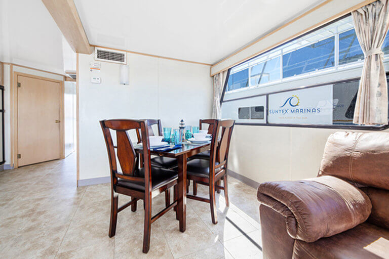 Houseboat Rentals, Houseboat Vacations, Boat Rentals Lake Don Pedro